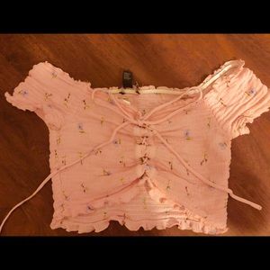 Light pink floral crop top🌸💖Y2K